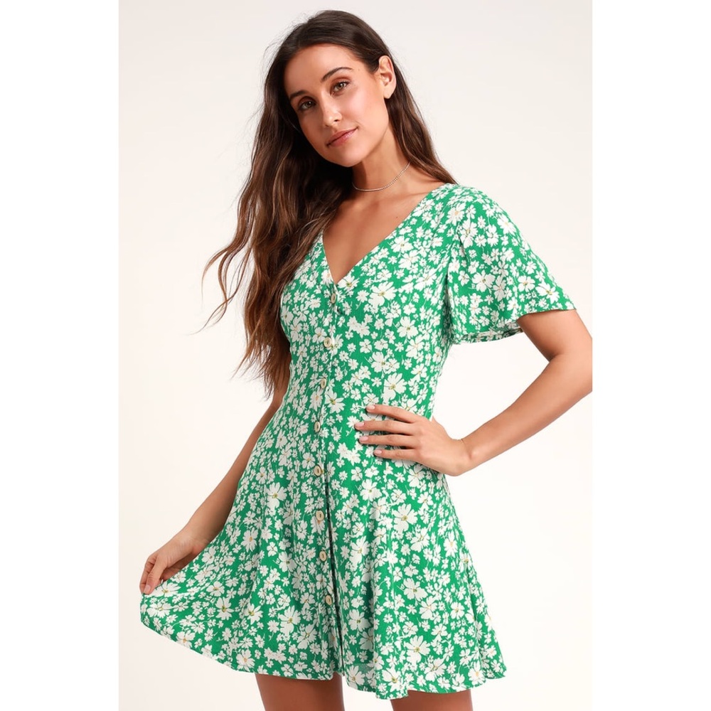 Lulu’s Green Floral Print Button Front Mini Dress